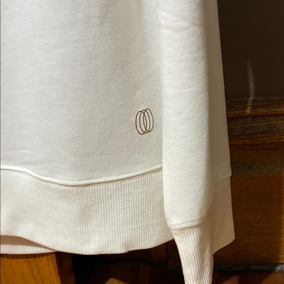 Two Top Bundle - Picture 6 of 8